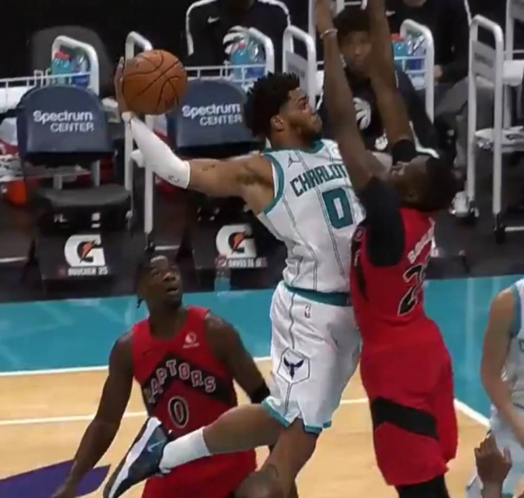 管有乌龙球 管有乌龙球